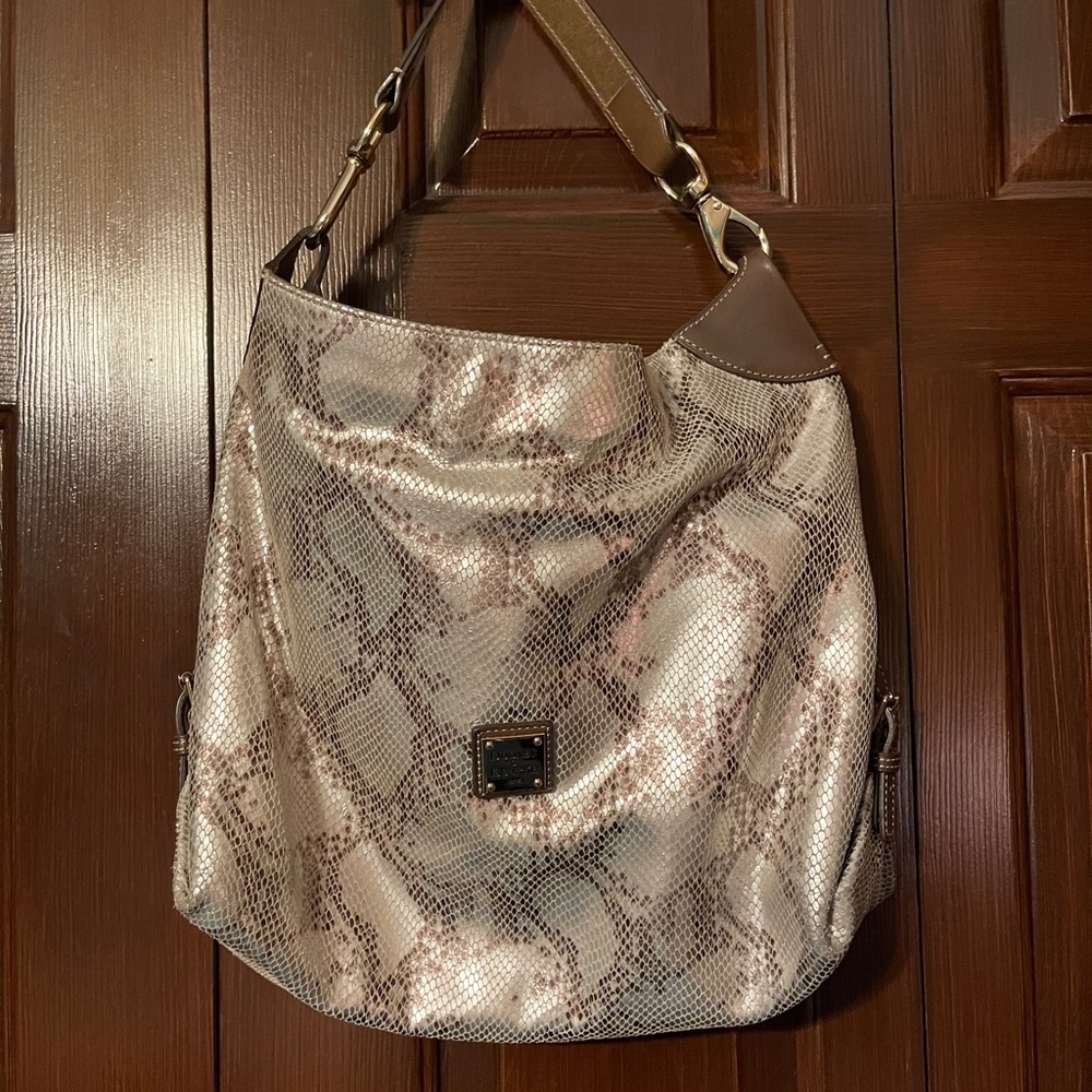 GENUINE DOONEY & BOURKE PURSE